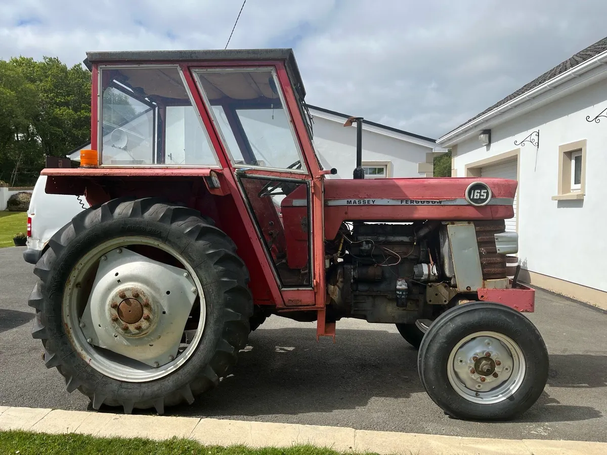 Massey Ferguson 165 - Image 1