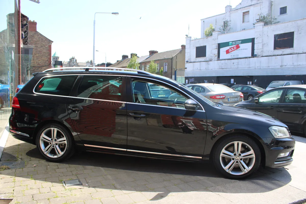 Volkswagen Passat 1.4 TSI R LINE AUTO 2015 - Image 3