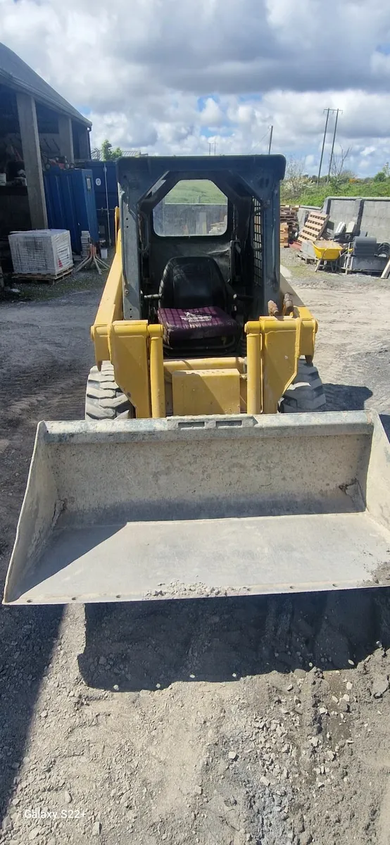 GEHL 3935 SKID STEER LOADER - Image 2