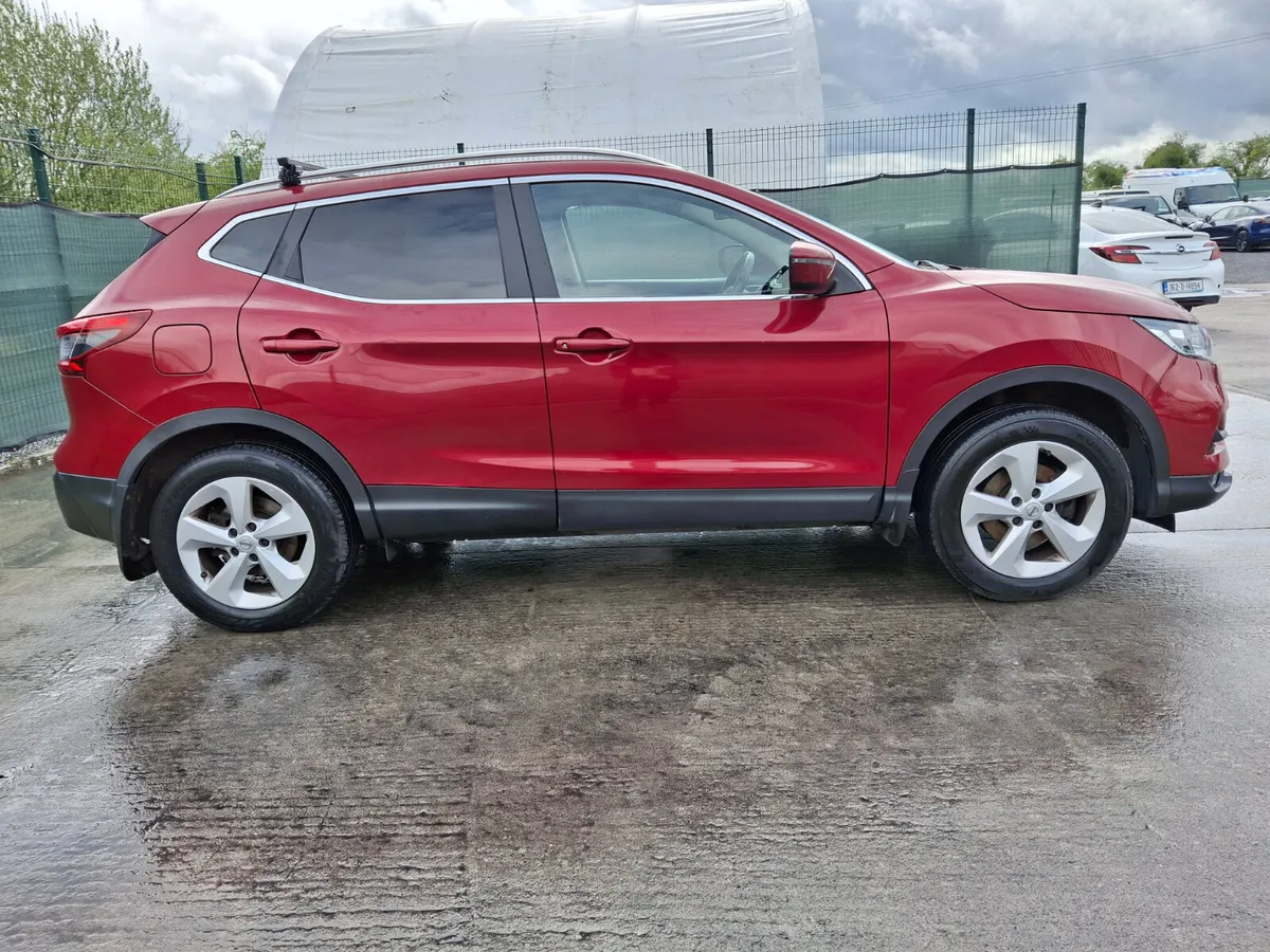2018 Nissan Qashqai 1.5 Diesel - Image 3