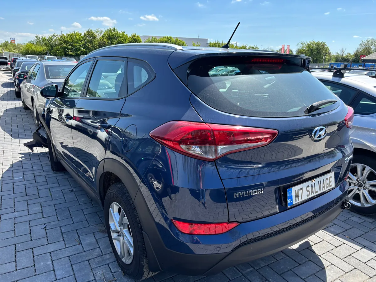 18 Tucson 1.7 Diesel Comfort 120km - Image 4