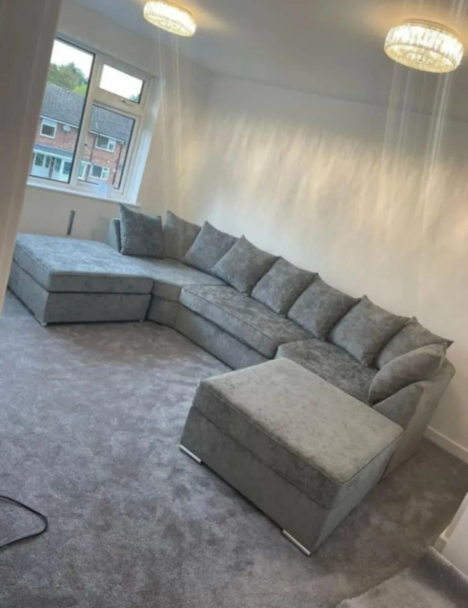 Ushape Scatter and Fullback Cushions Sofa - Image 1