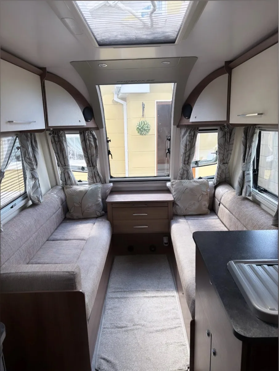 Caravan - Image 3
