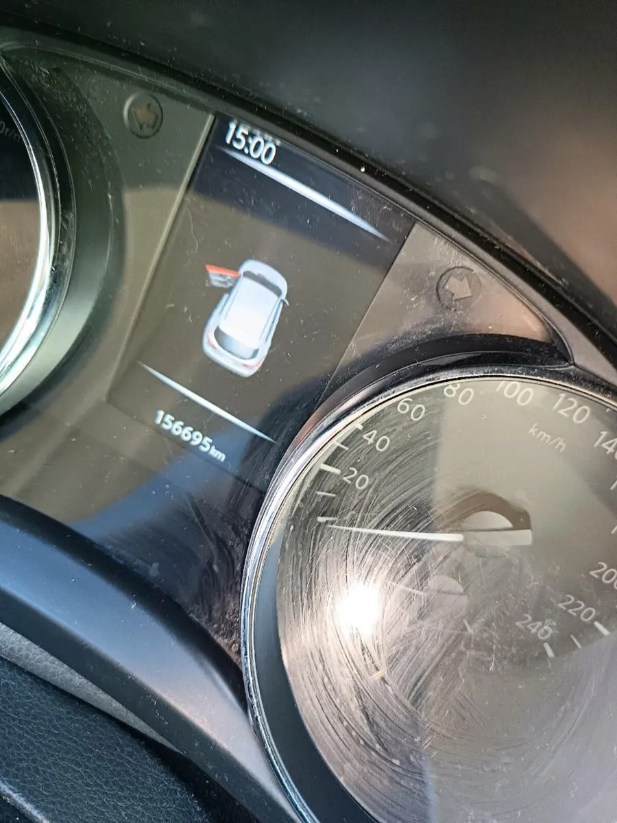 2017 Nissan Qashqai - Image 4