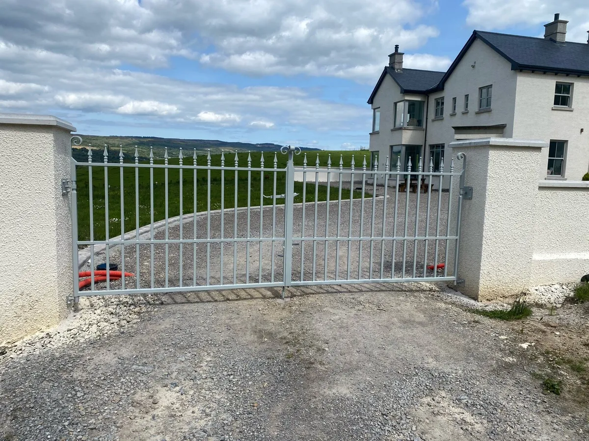 Wrought iron Gates - Image 2