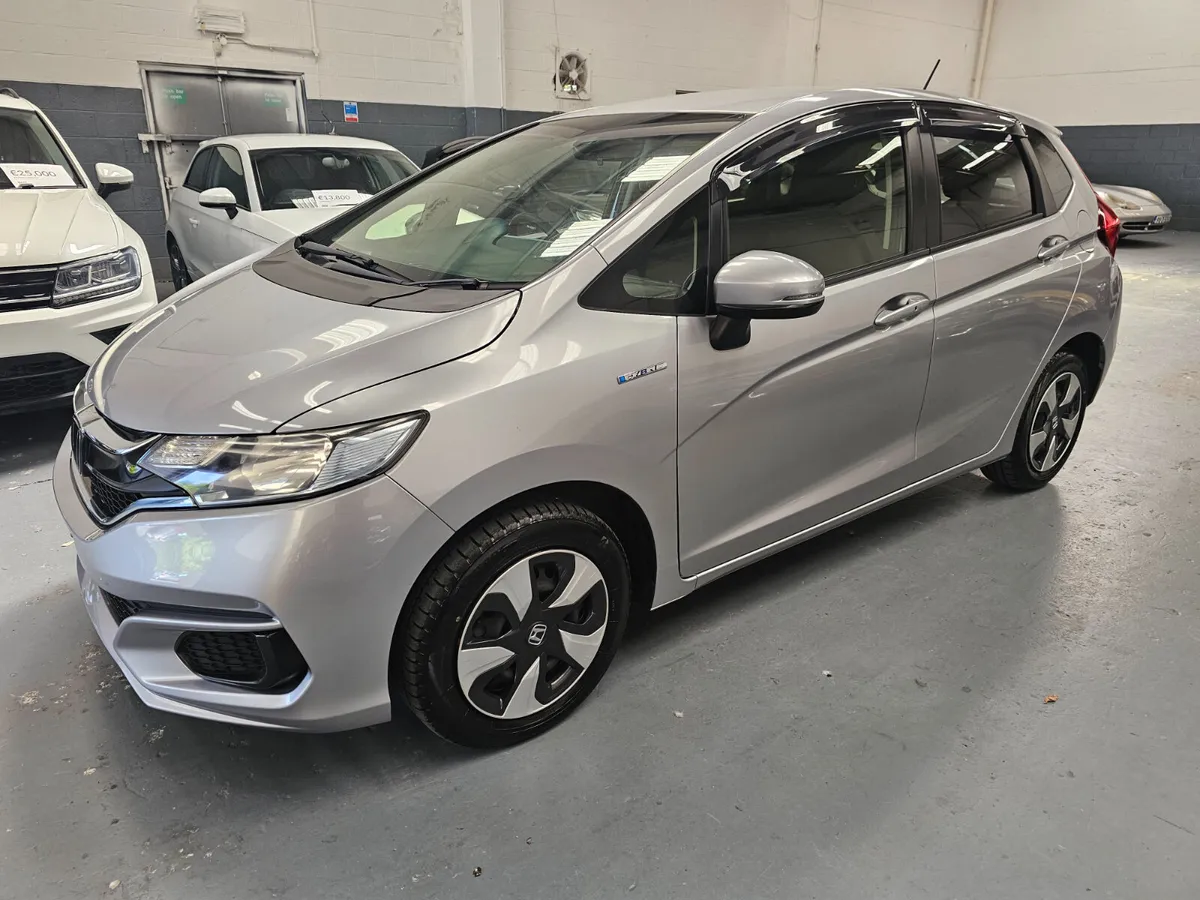2019 Honda Fit Hybrid - Image 3