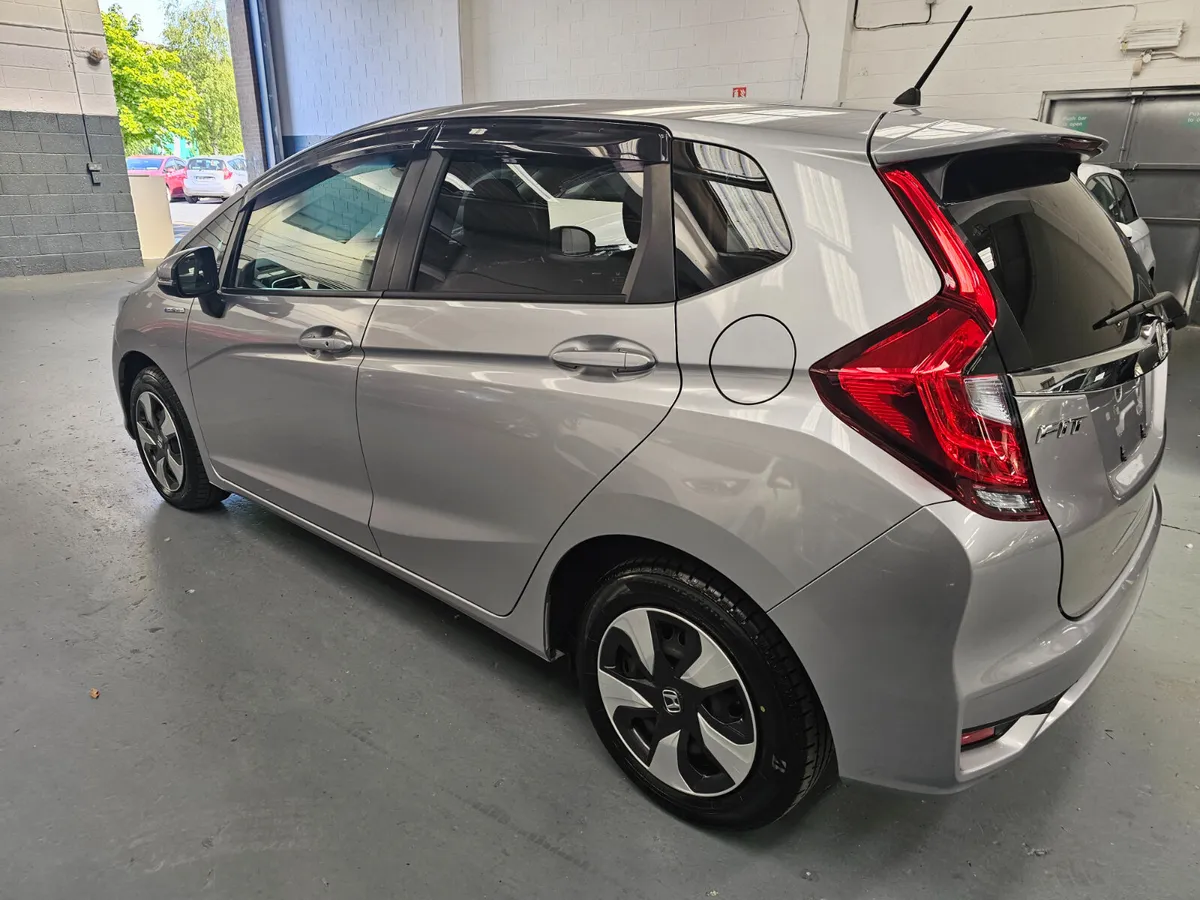 2019 Honda Fit Hybrid - Image 4