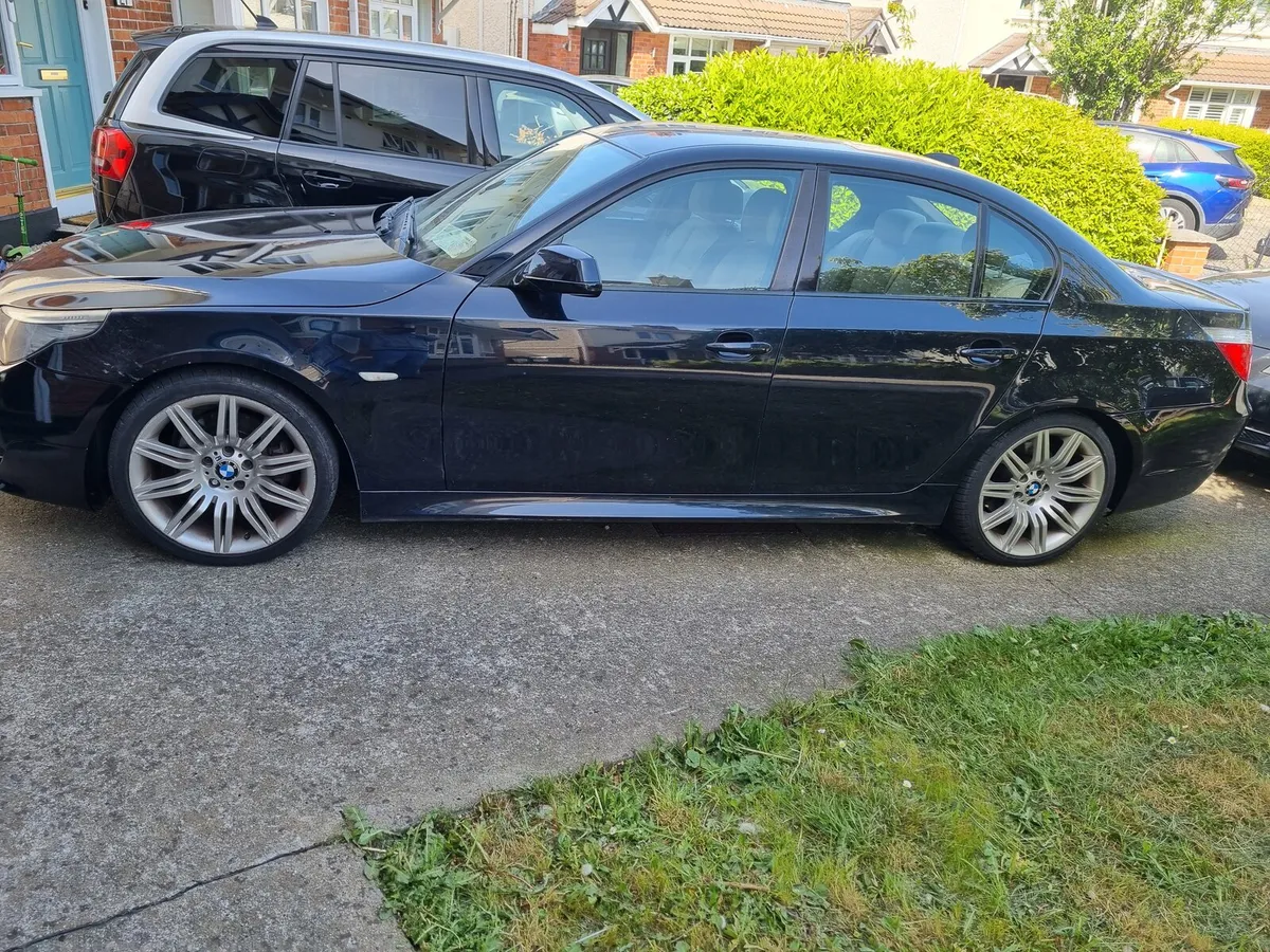 BMW 5-Series M Sport 2009 - Image 3