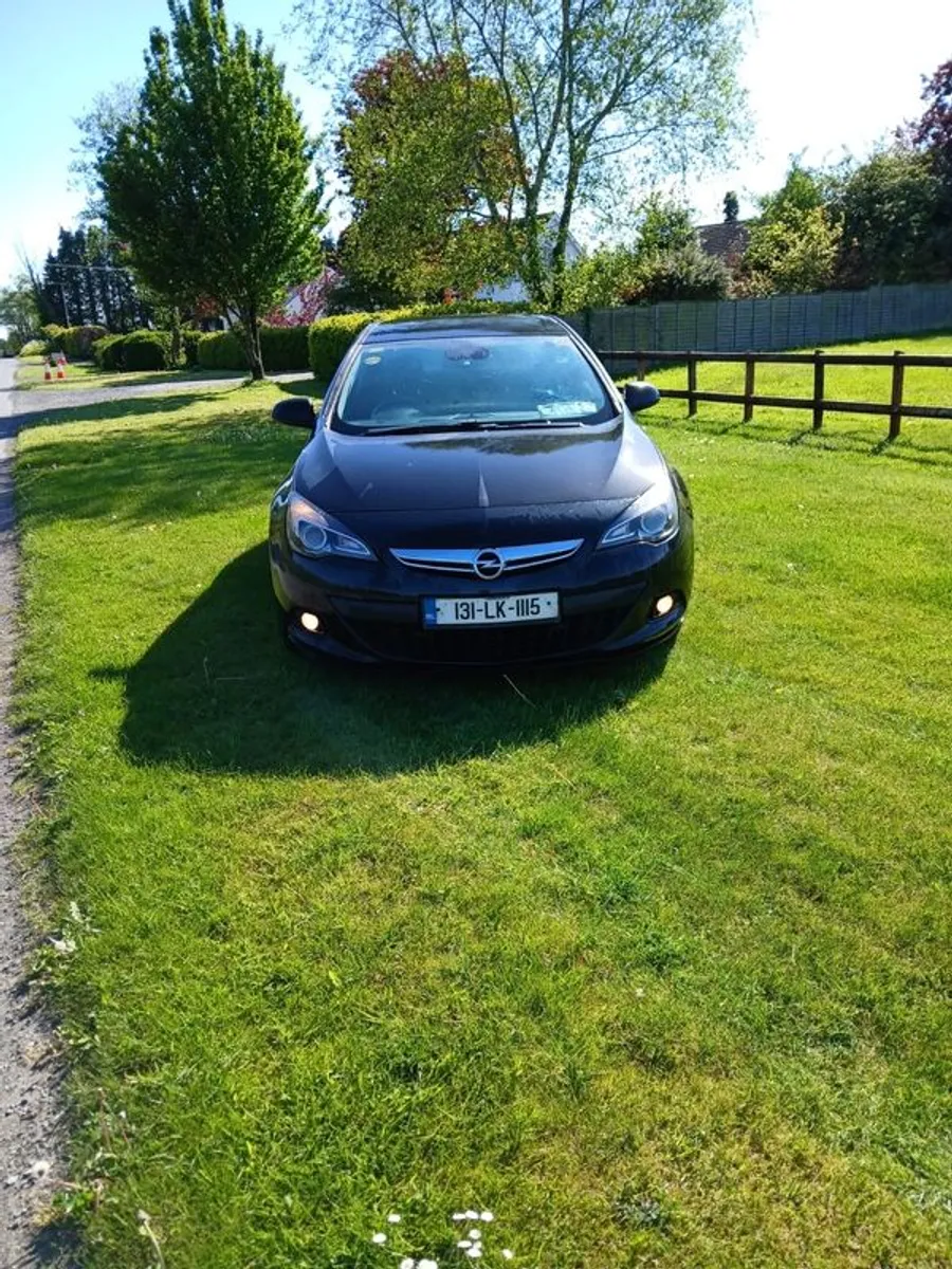 131 Opel Astra Gtc Diesel - Image 2