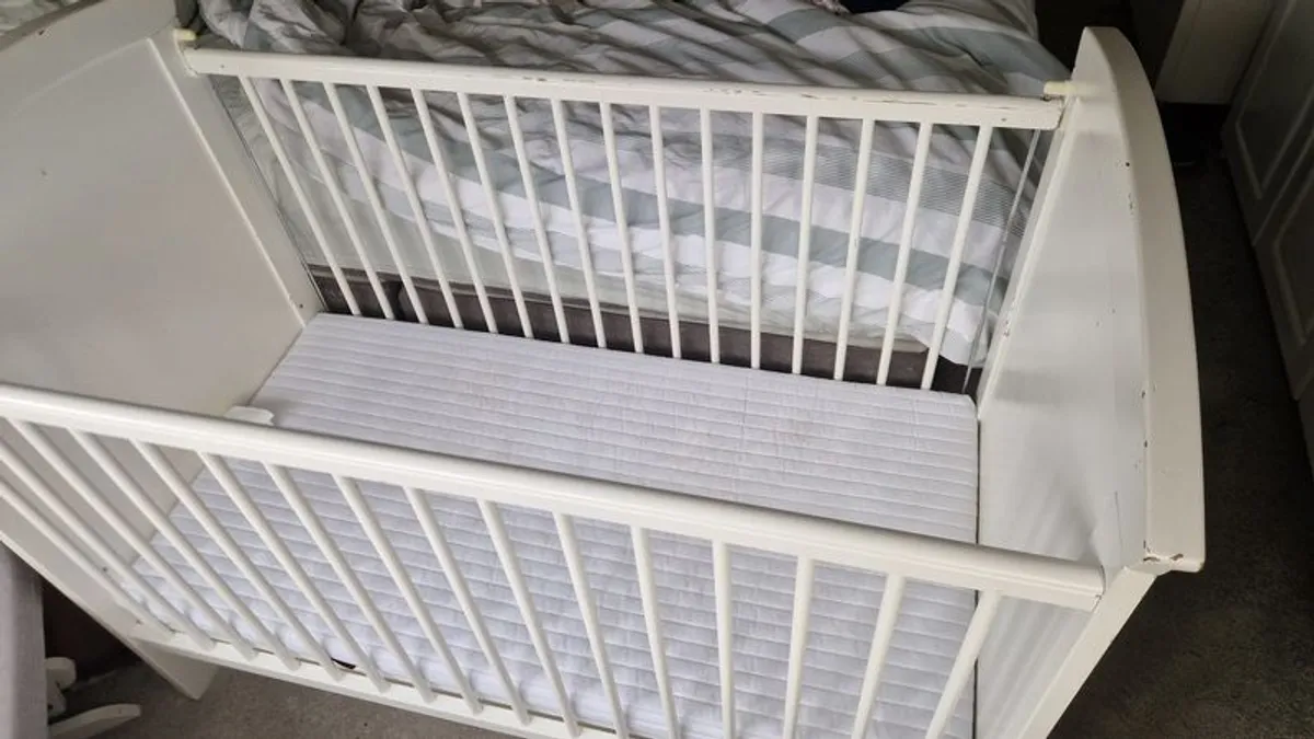 Cot for Sale - Image 3