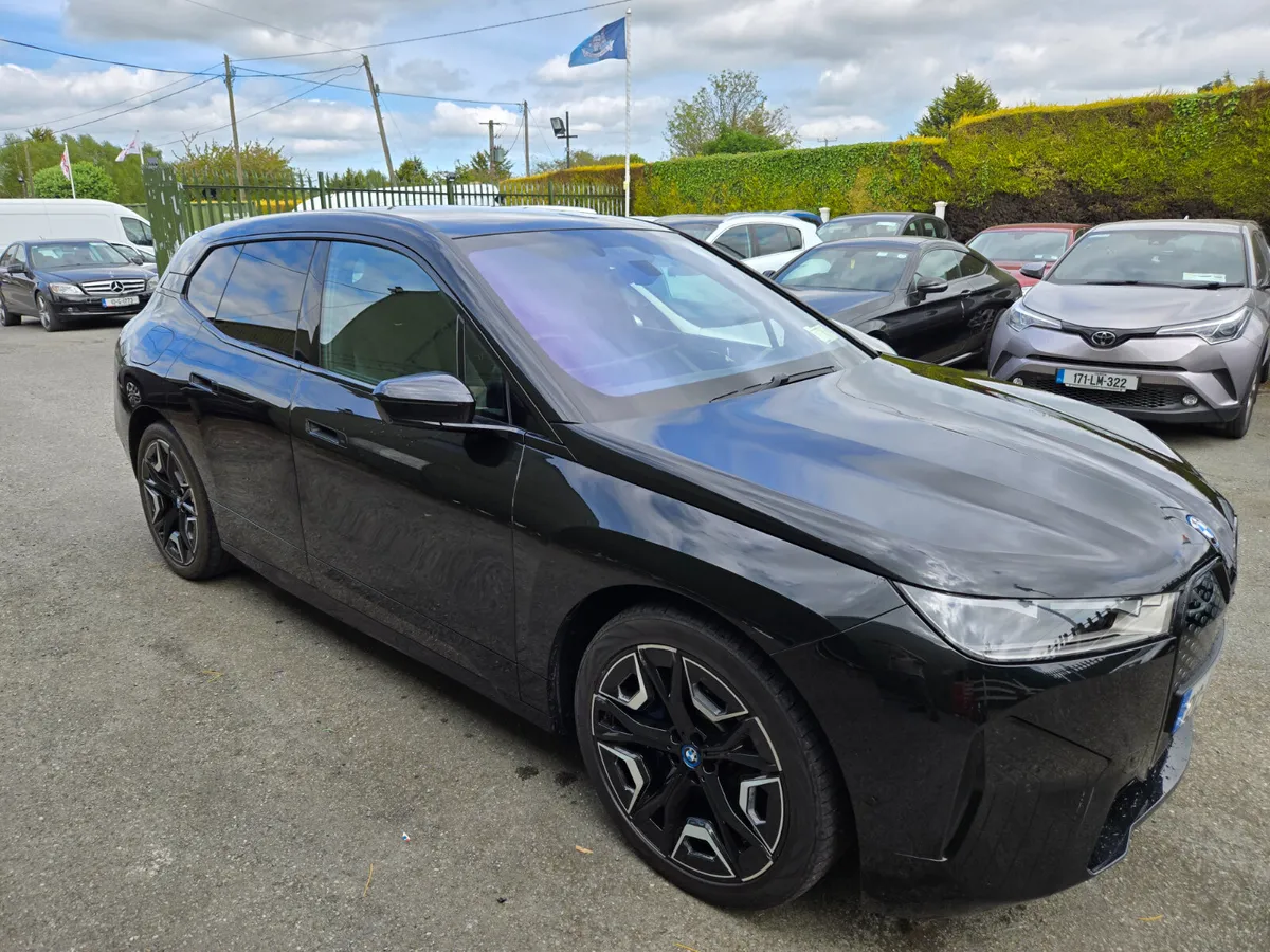 BMW iX 2021 SOLAR ROOF  X-DRIVE 40 - Image 1