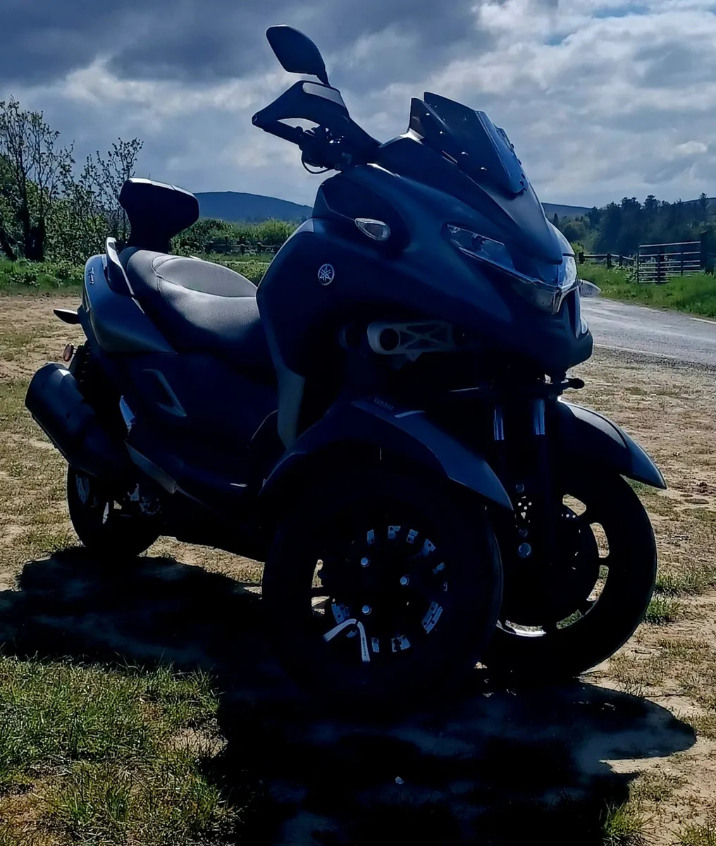 2024 yamaha tricity 300 - Image 3