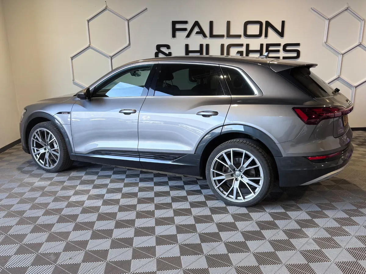 AUDI E-TRON TECHNIK 55 QUATTRO 95KwH BATTERY - Image 3