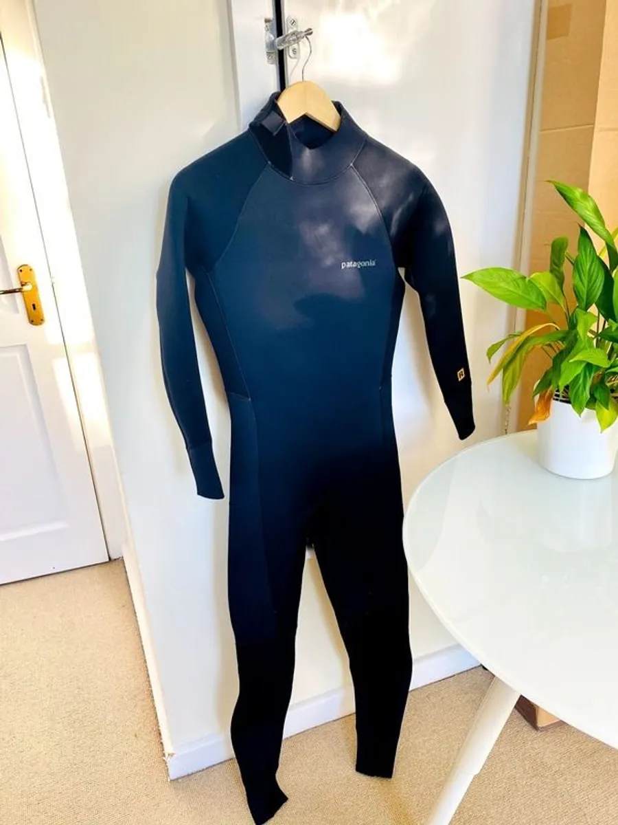 Patagonia R3 Wetsuit - never used - Size S - Image 2