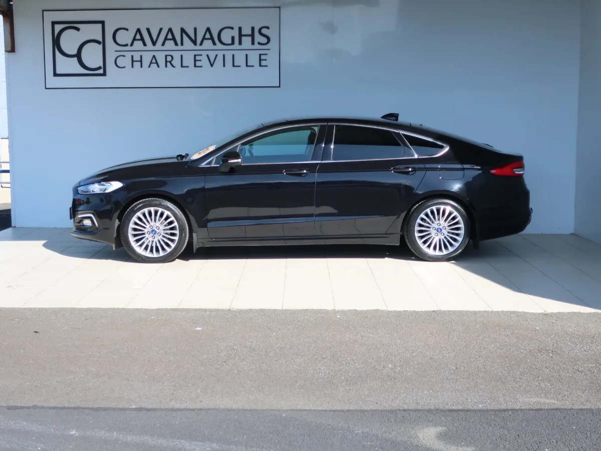 2021 FORD MONDEO  TITANIUM 2.0TDCi 150PS 5DR - Image 2