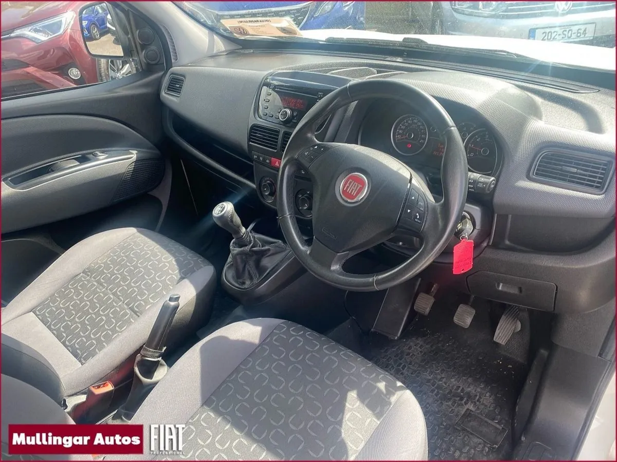 Fiat Doblo Doblo 1.3 95bhp Cargo SX L1 E6D - Image 2