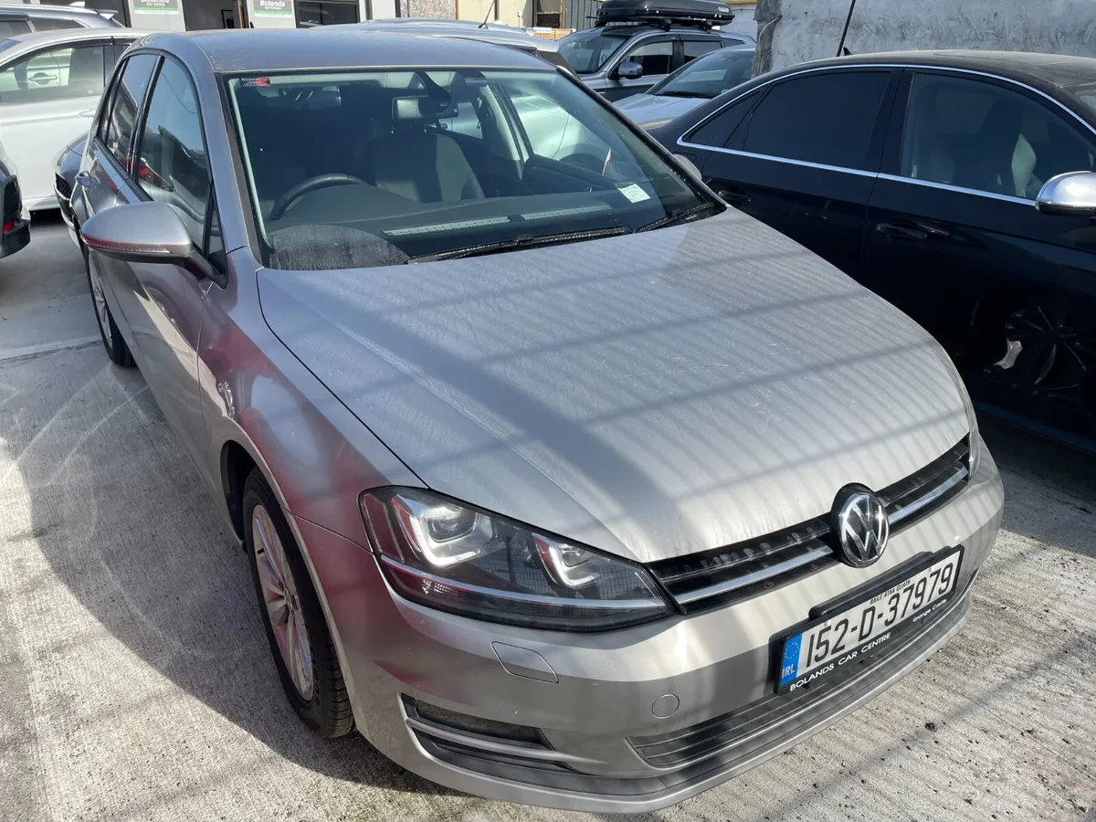 152 Volkswagen Golf 1.2 TSI Automatic 5dr Model - Image 1