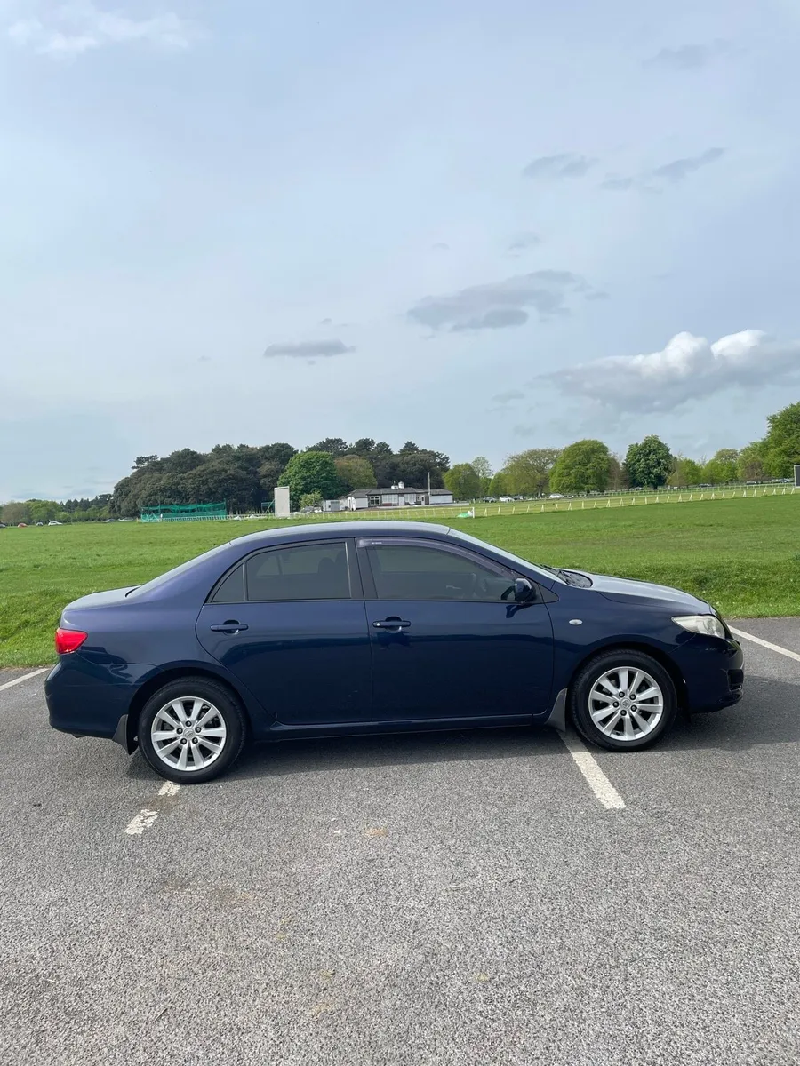 Toyota Corolla 2007, low mileage. - Image 2