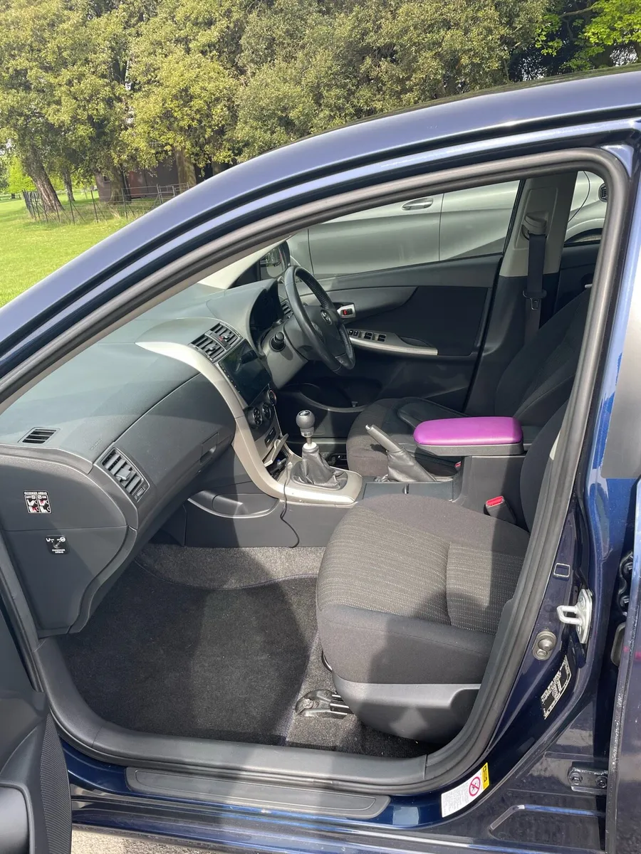 Toyota Corolla 2007, low mileage. - Image 3