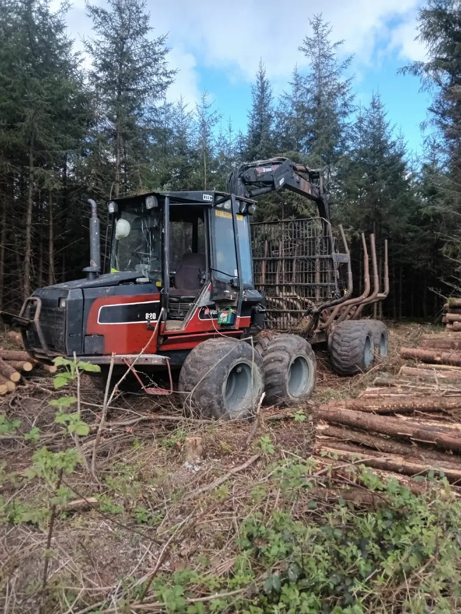 Timber forwarder - Image 1