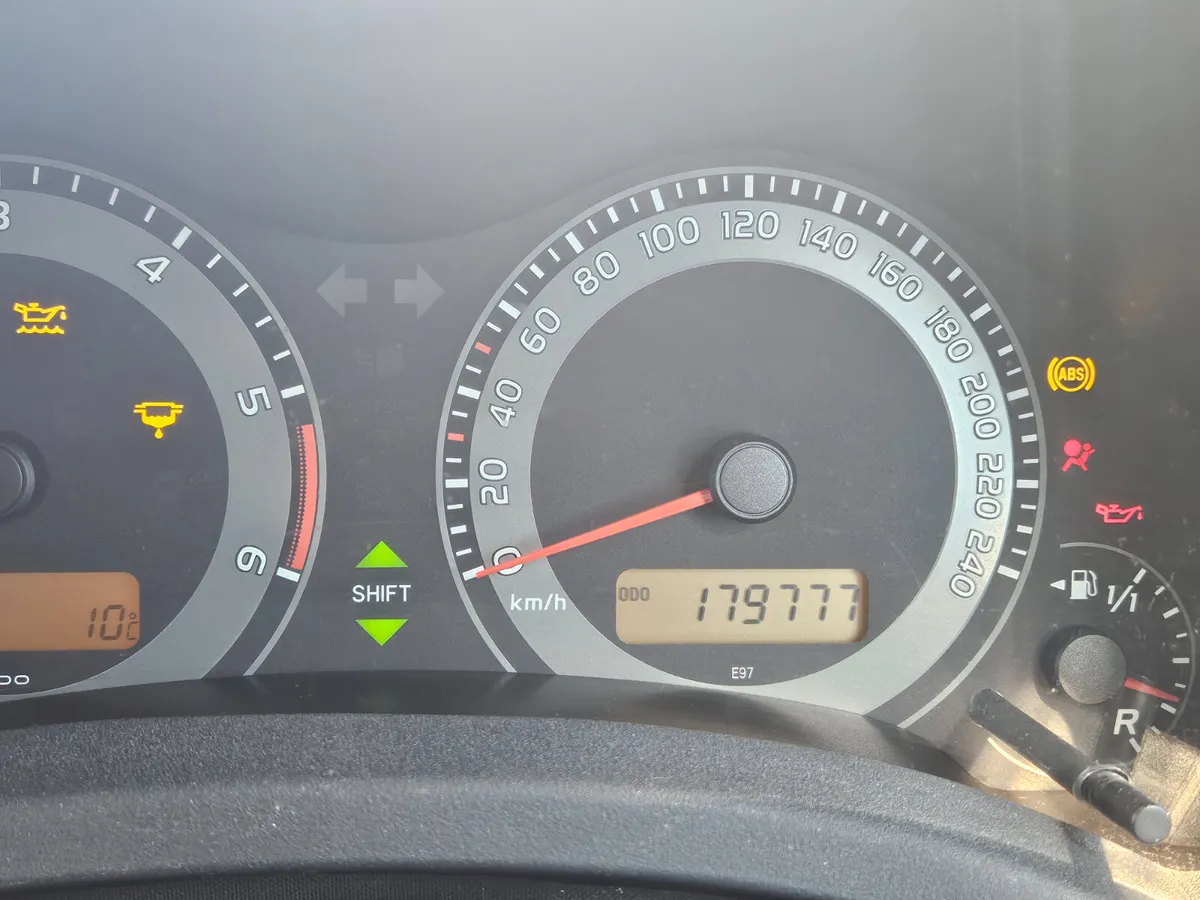 2012 Toyota Auris Sport D4D | New NCT, 1.4 Diesel - Image 4
