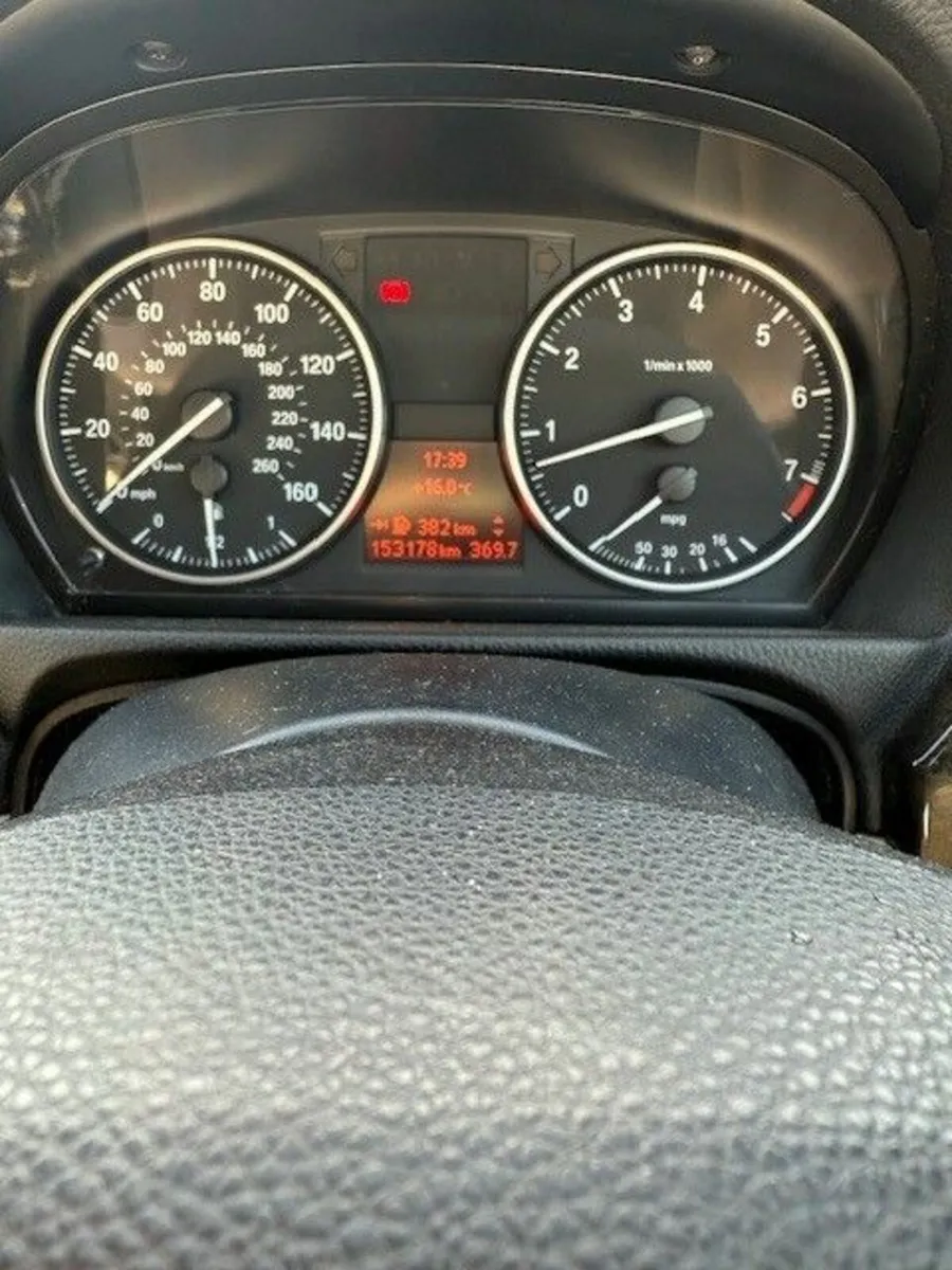 BMW e92 320i 170hp - Image 2