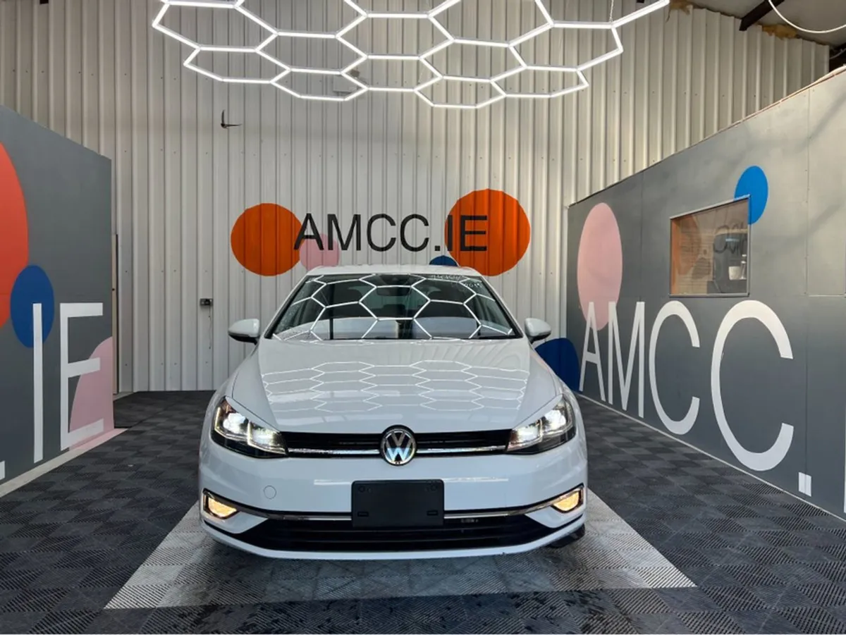 Volkswagen Golf Golf Automatic 1.4 TSI High Line - Image 2