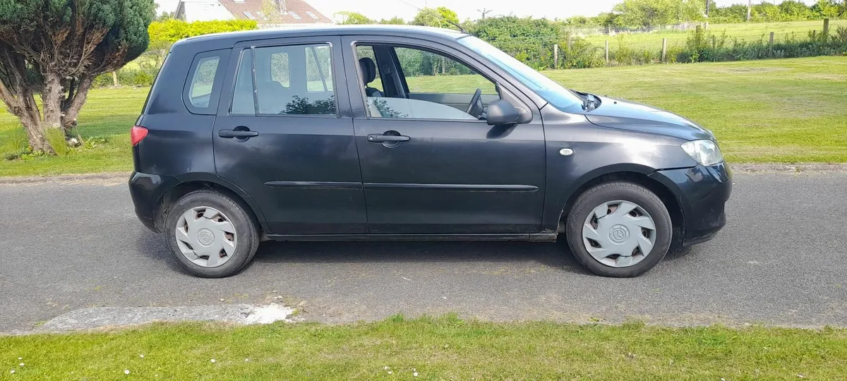 Mazda Mazda2 2005 - Image 4