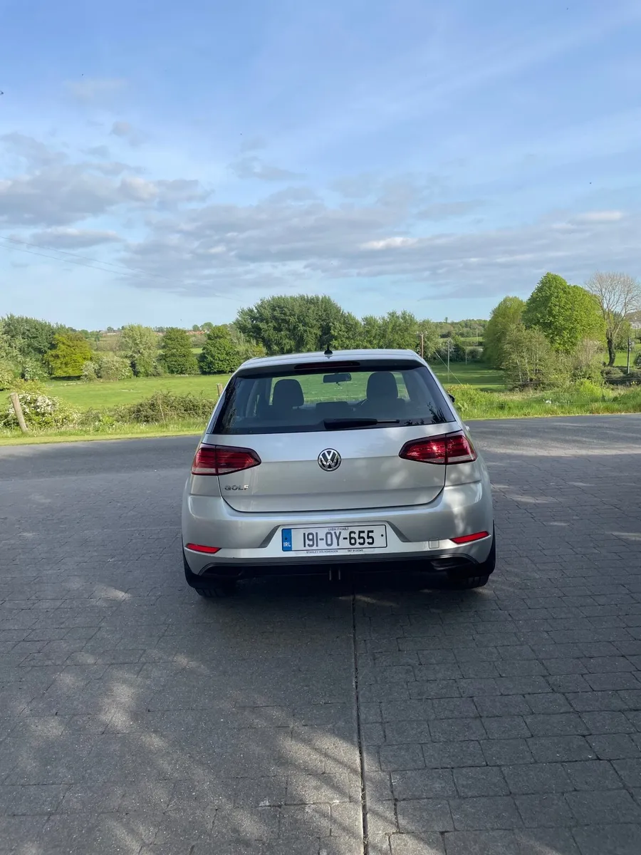 Volkswagen Golf 2019 1.6 Tdi Trendline - Image 2