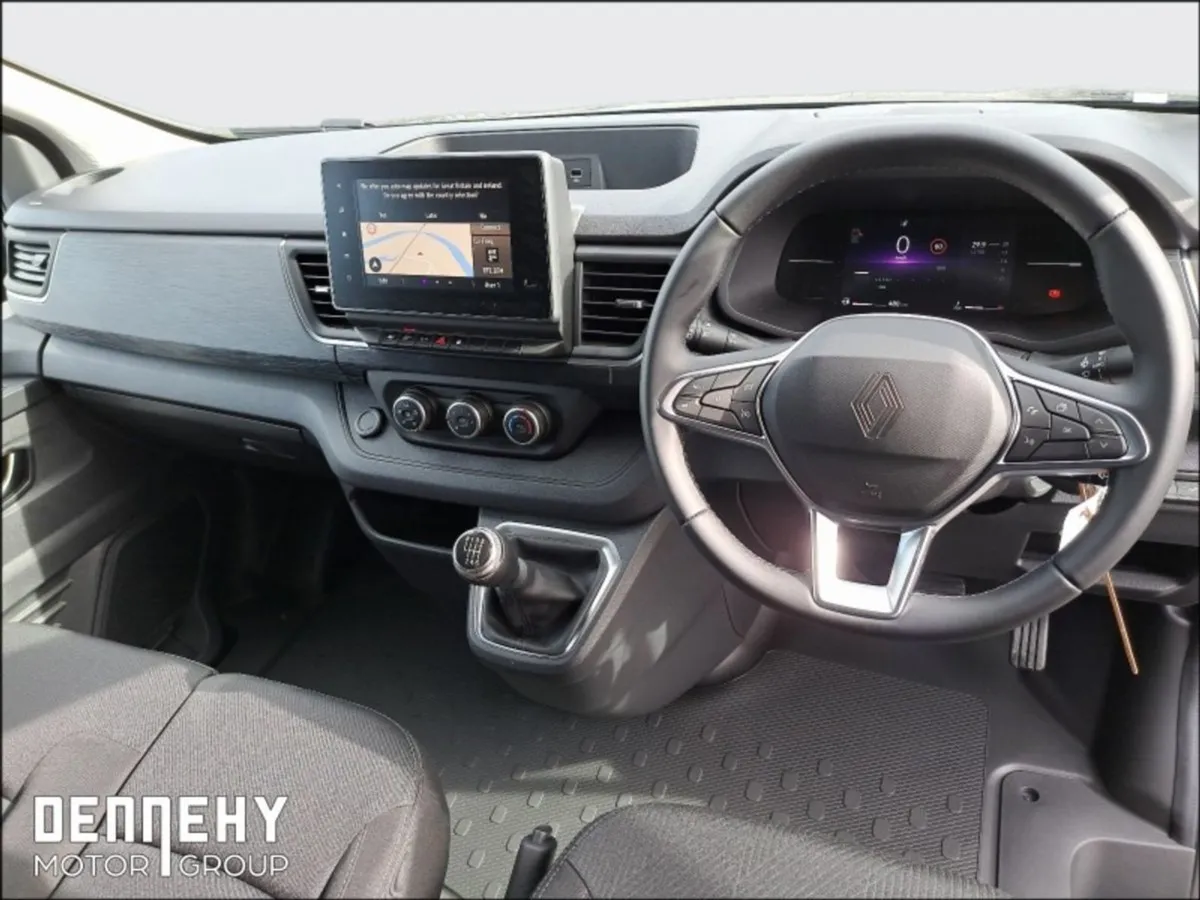 Renault Trafic LWB 130 HP Extra  black  Metallic - Image 2
