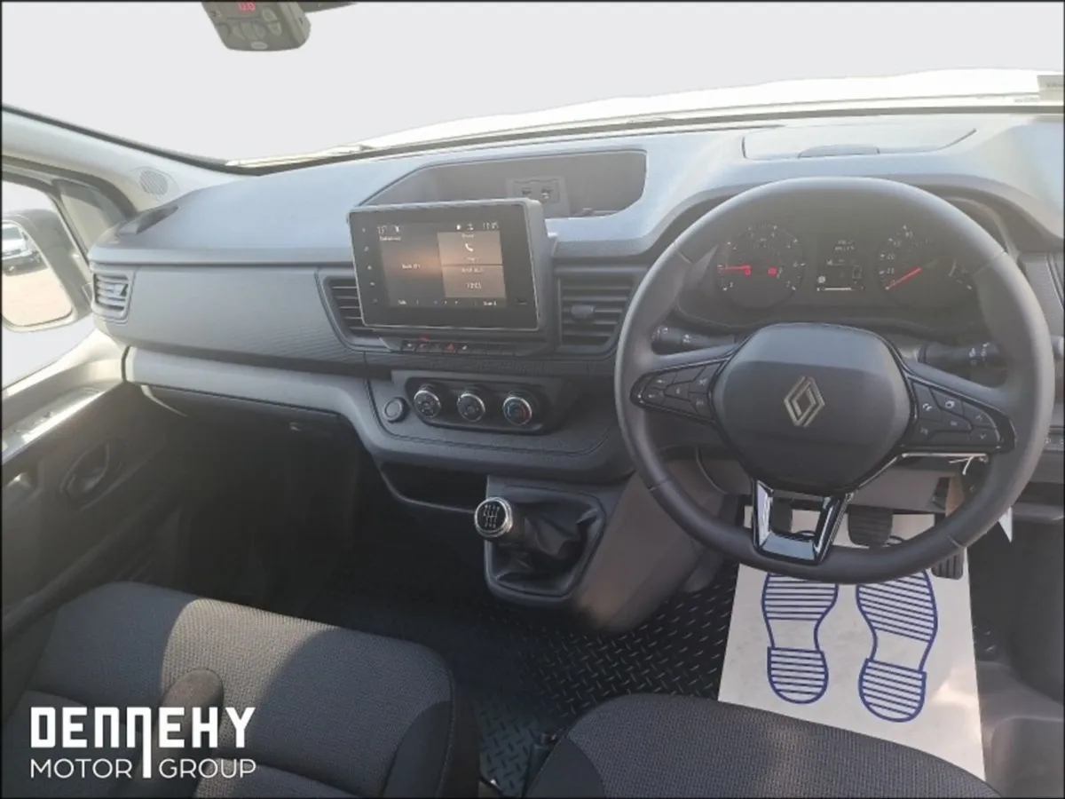 Renault Trafic Ll30 130HP LWB - Image 2