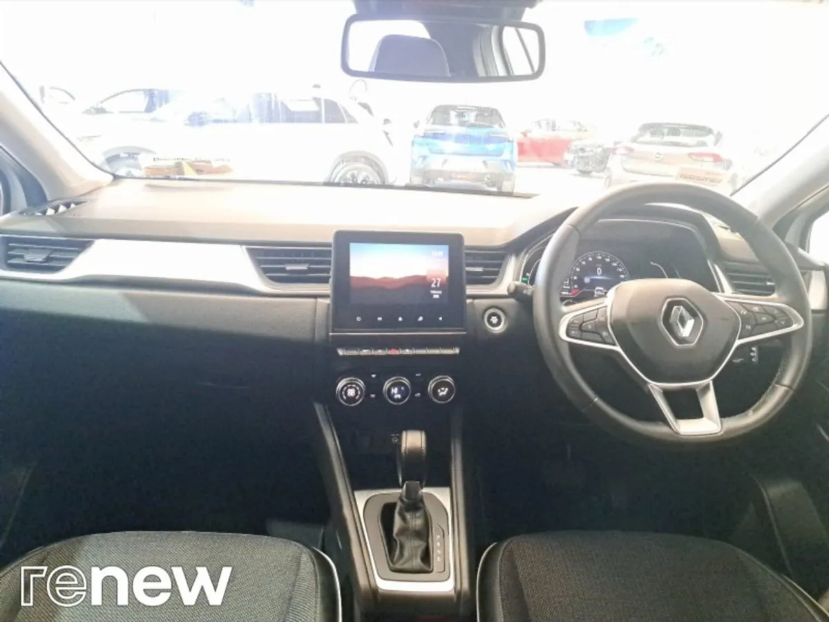 Renault Captur SE Edition Auto 140  119 P/wk - Image 3