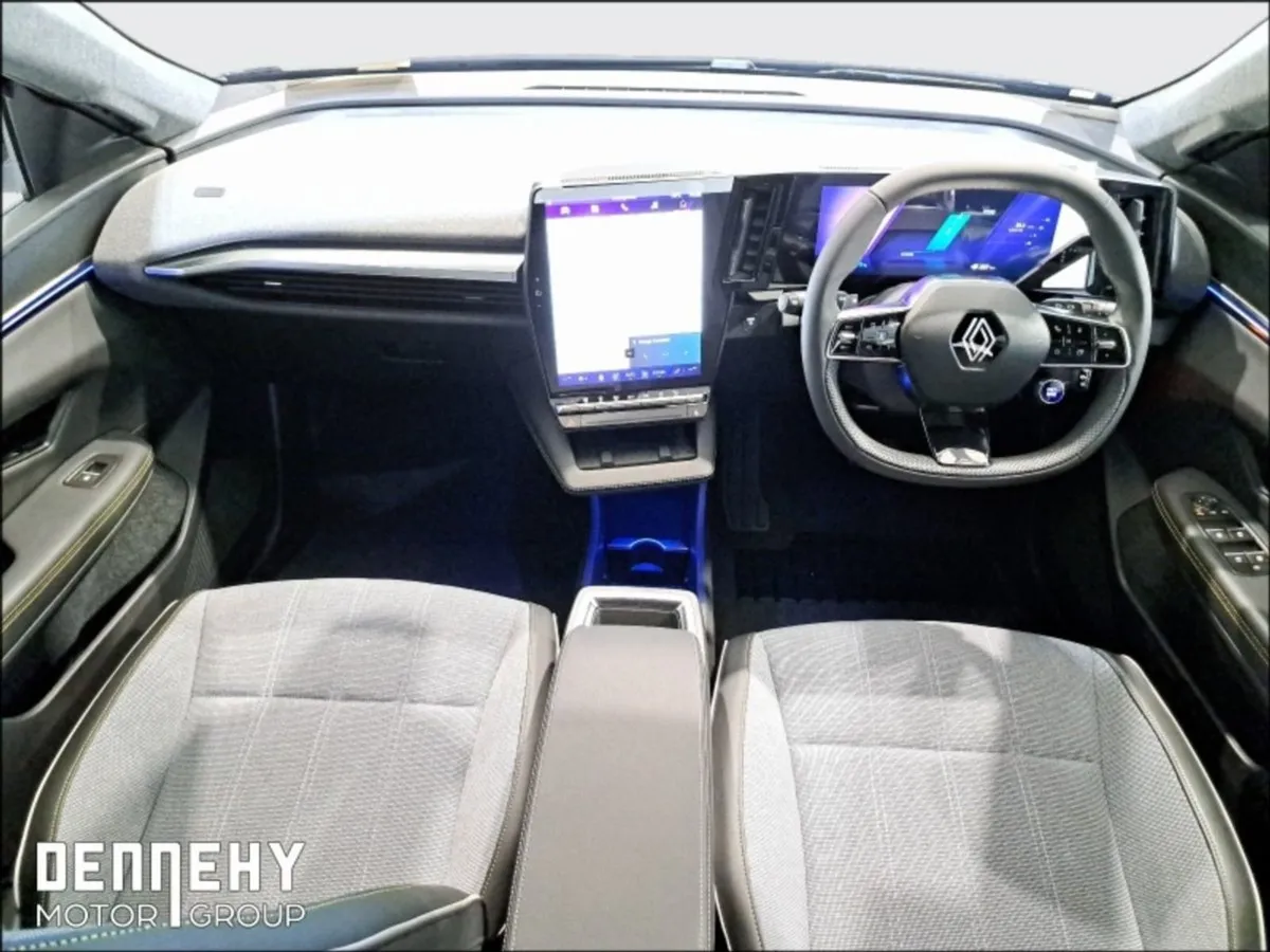 Renault Scenic E-Tech Techno EV - Image 3