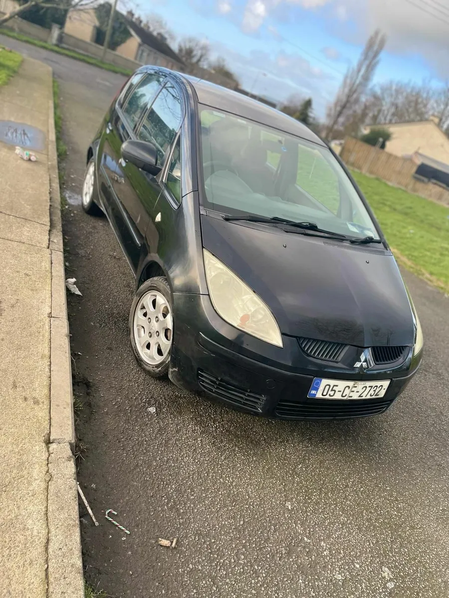 Mitsubishi Colt 2005 - Image 1