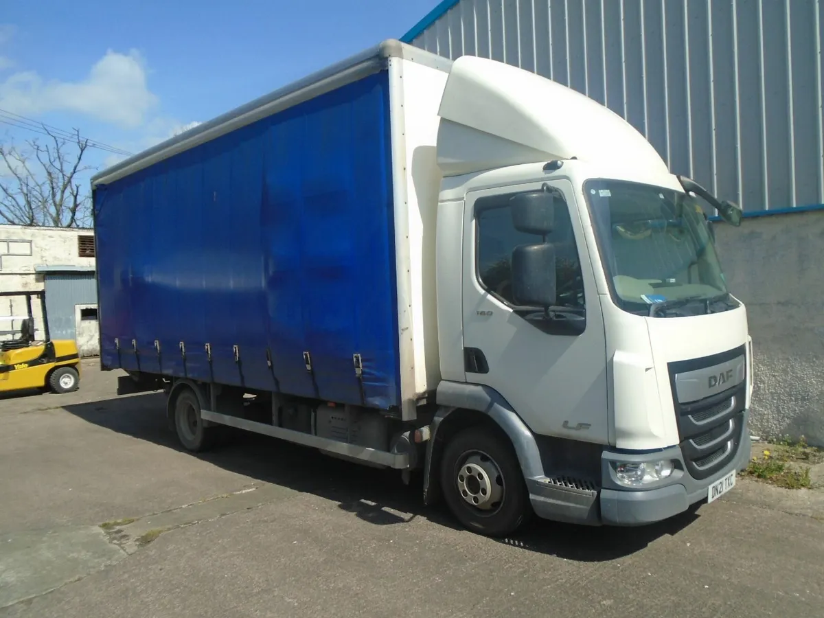 2021 DAF LF 45-160 CURTAINSIDER - Image 2