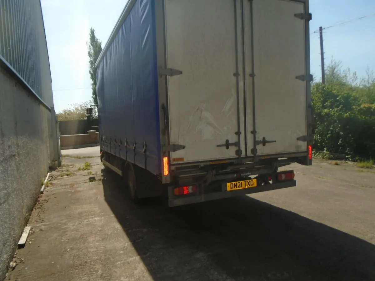 2021 DAF LF 45-160 CURTAINSIDER - Image 4