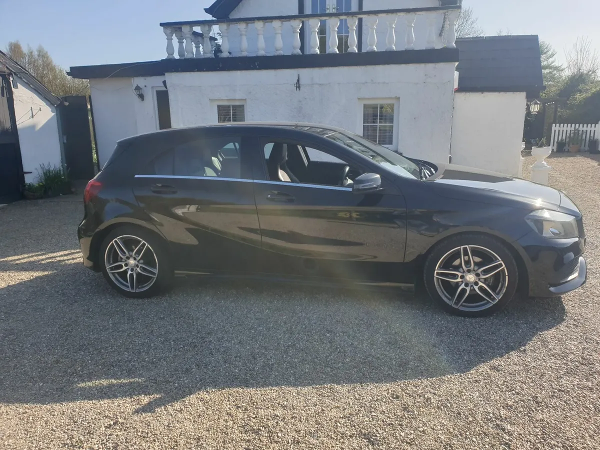 Mercedes-Benz A200d  Amg executive line2016 - Image 4