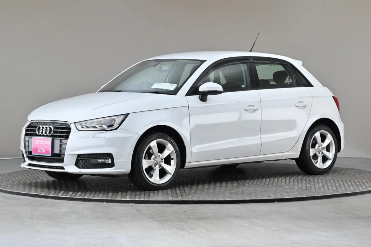 Audi A1 1.0tfsi 95bhp S-tronic 5DR  park Sensors - Image 4