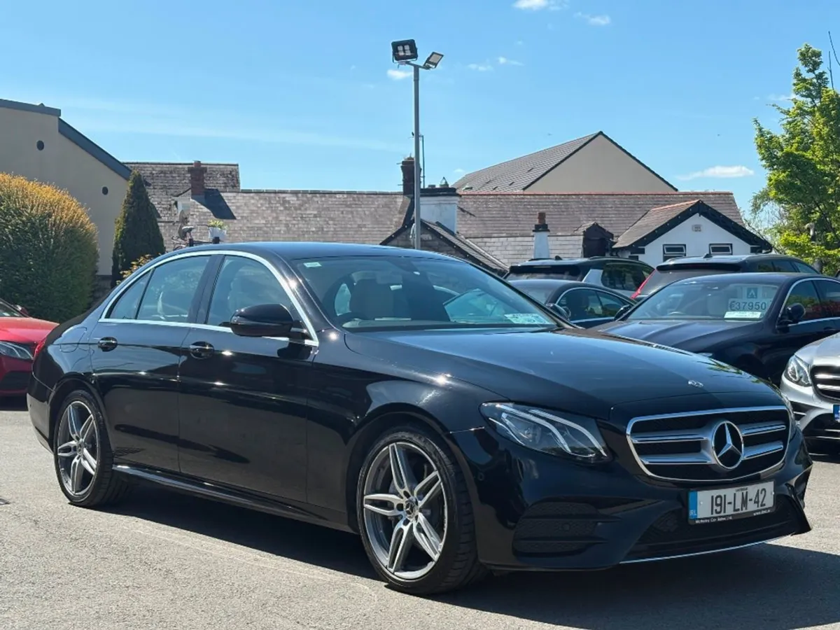 Mercedes-Benz E-Class E200d AMG Line A/T - Image 3