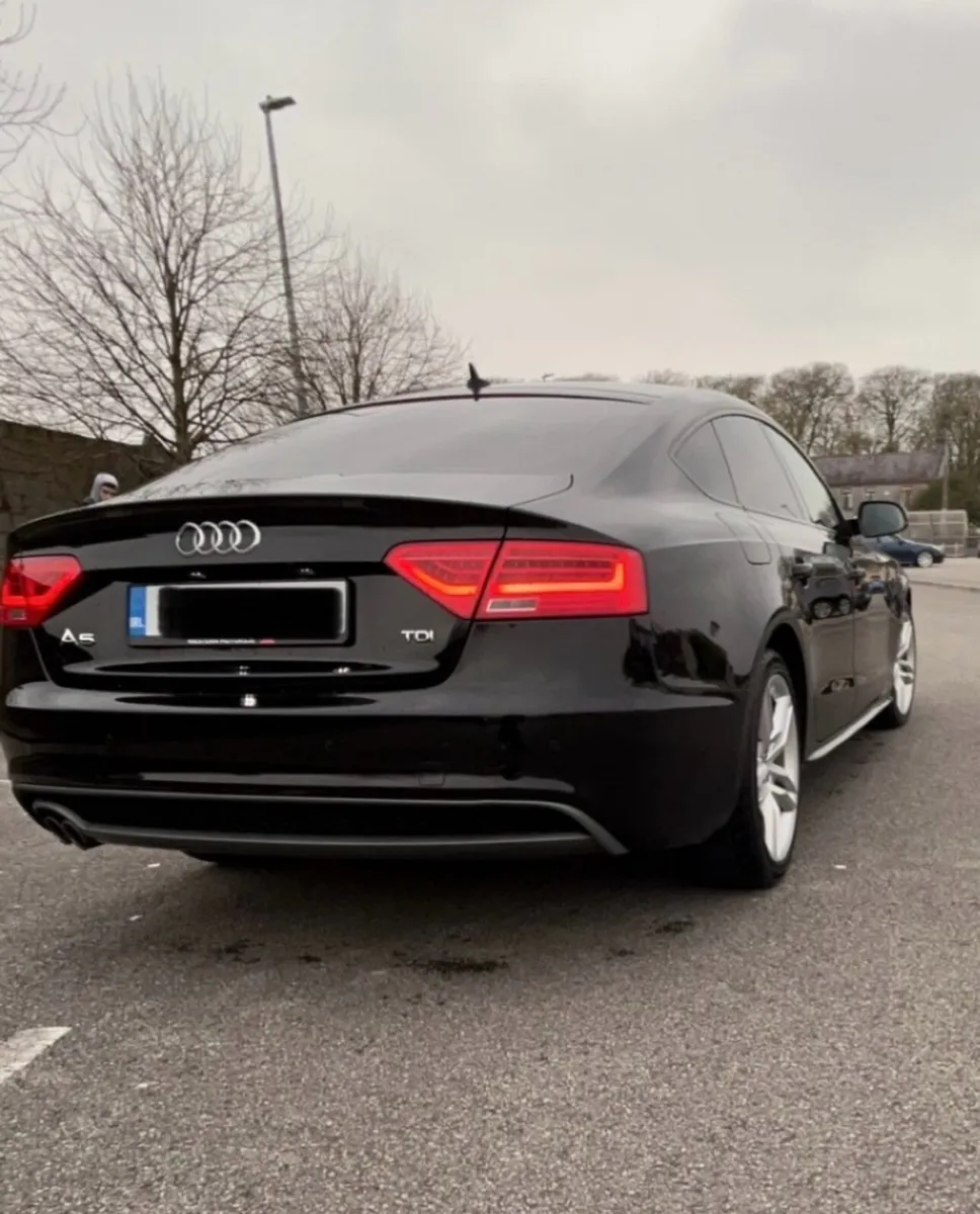 Audi A5 2016 - Image 2