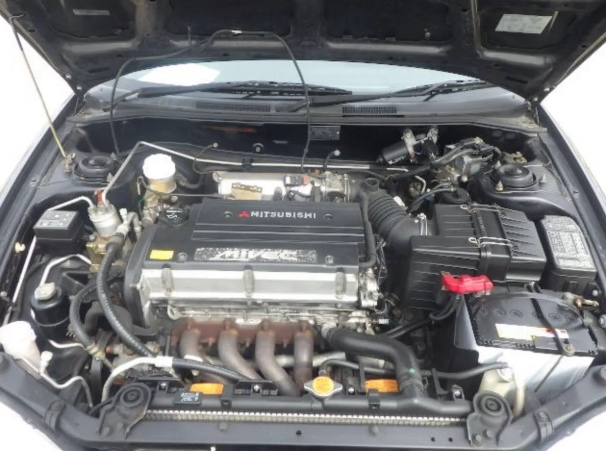 Mitsubishi Mirage Cyborg ZR - Image 4