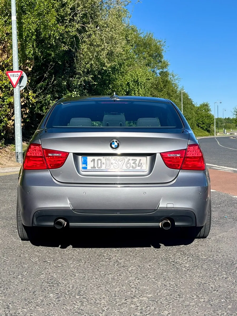 BMW 318D M-Sport E90 - LCI - Image 4