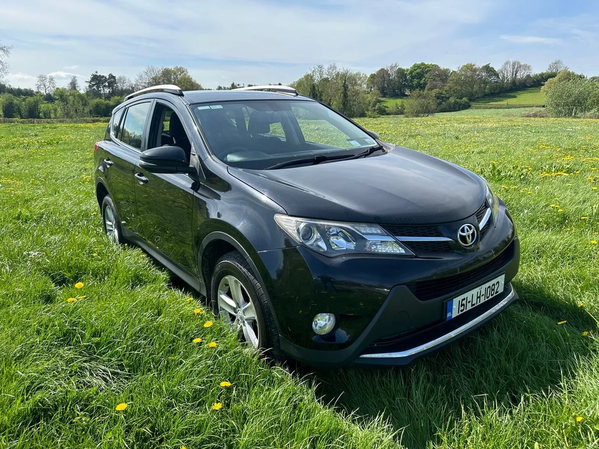 2015 Toyota RAV 4 Luna 2.0 **deposit taken** - Image 2
