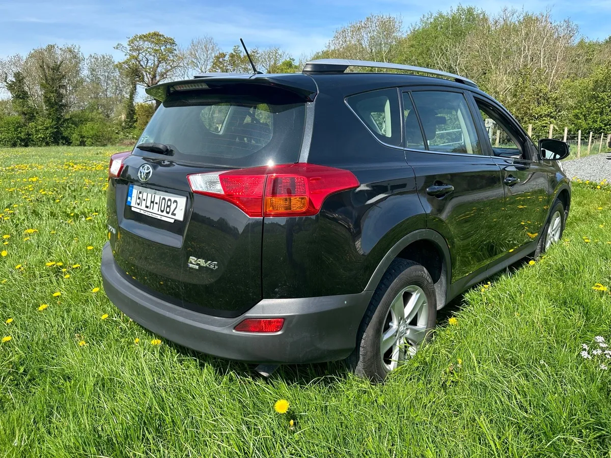 2015 Toyota RAV 4 Luna 2.0 **deposit taken** - Image 4