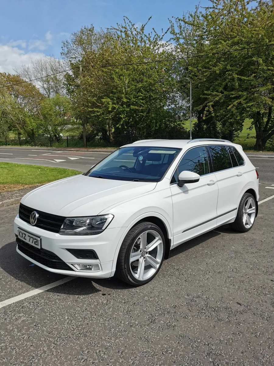 Volkswagen Tiguan 2017 - Image 2