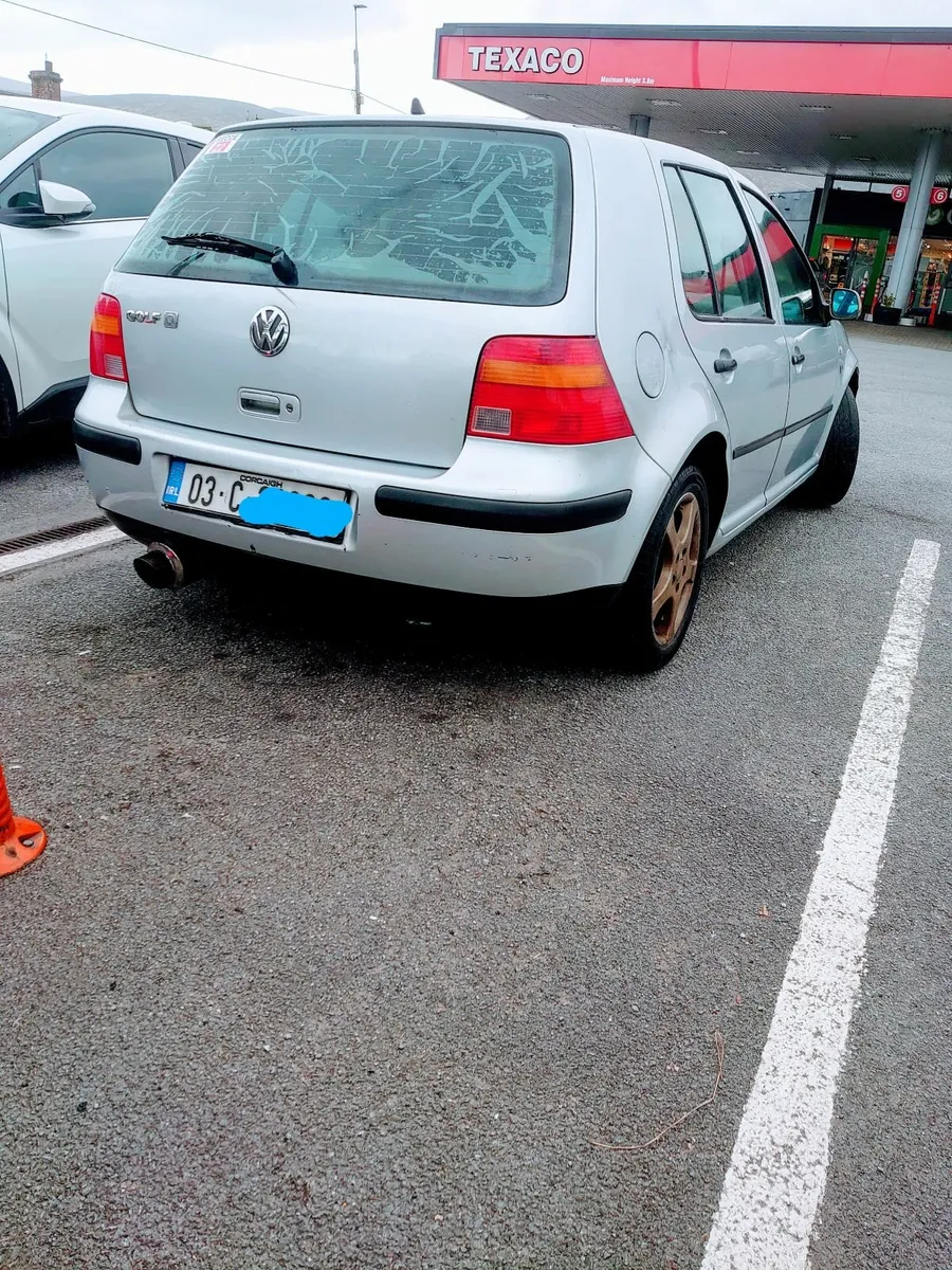 Volkswagen Golf 2003 - Image 1