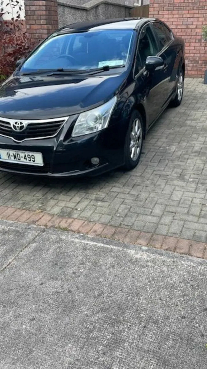 Toyota Avensis 2011 - Image 4