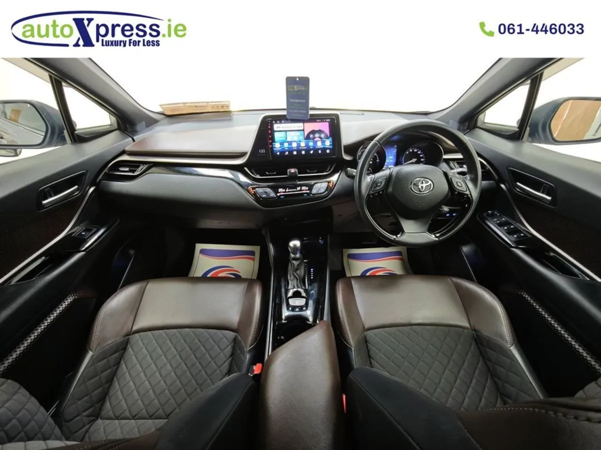 Toyota C-HR 1.8 Hybrid Leather Pack  Reversing Ca - Image 2