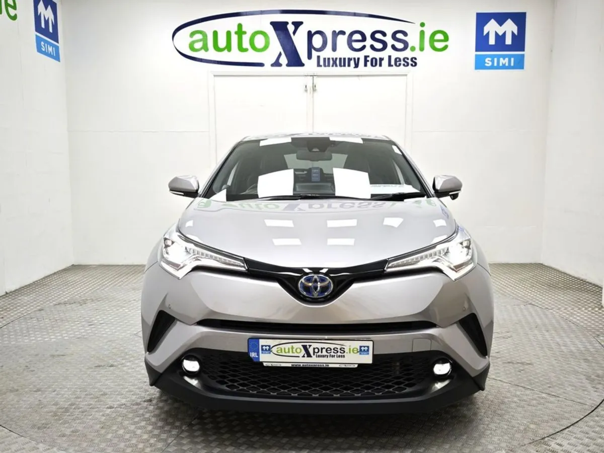 Toyota C-HR 1.8 Hybrid Leather Pack  Reversing Ca - Image 3
