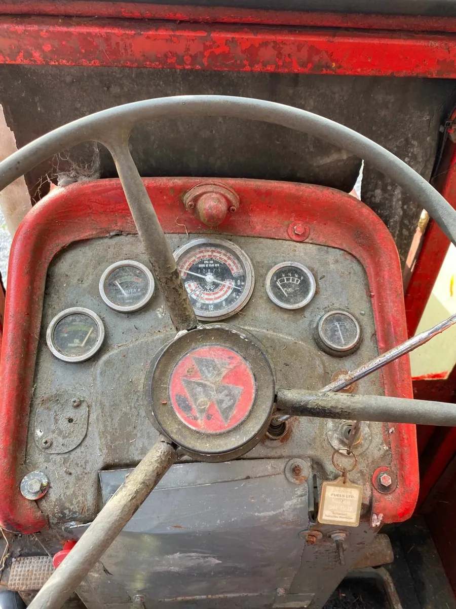 Ferguson 165 Tractor - Image 2